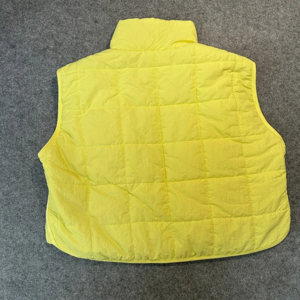 Thread & Supply Quilted Puffer Vest‎ Medium Yellow Full Zip Lightweight